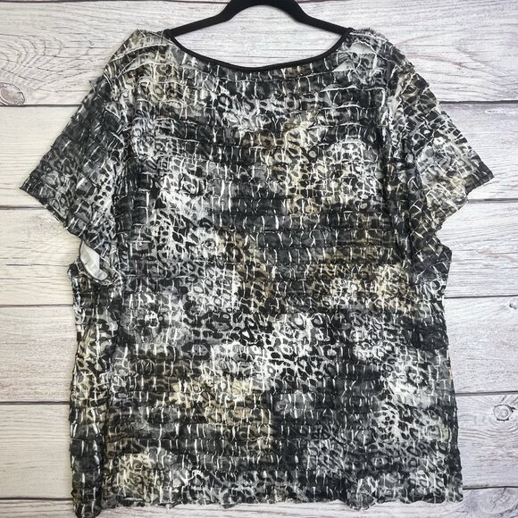 Cato Ruffled Blouse 4X ( 26/28W) Stretch Boho Whimsical Animal Print - Picture 2 of 11